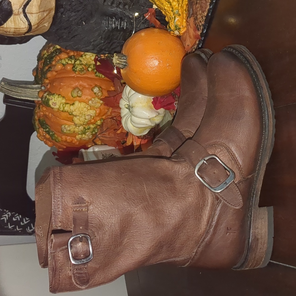 Frye Brown Boots Leather New